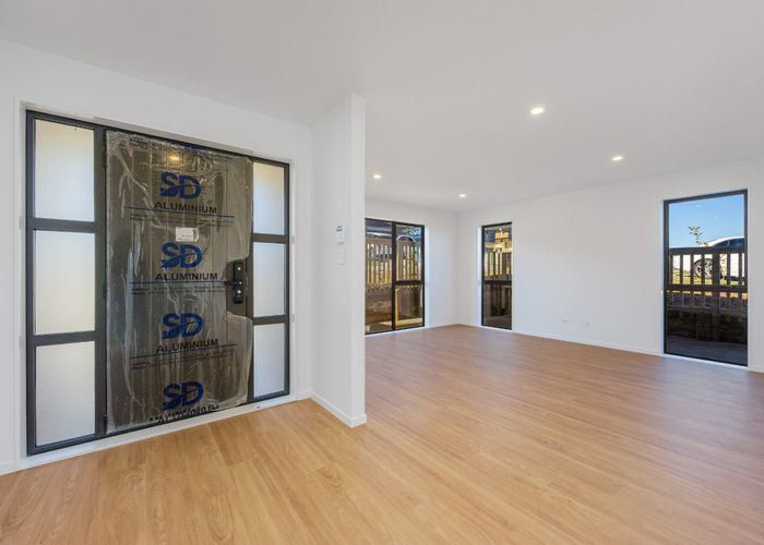  at 11 Mara Way, Sunnyvale, Waitakere City, Auckland