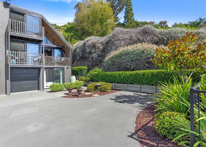  at 2/80 McCormacks Bay Road, Mount Pleasant, Christchurch City, Canterbury