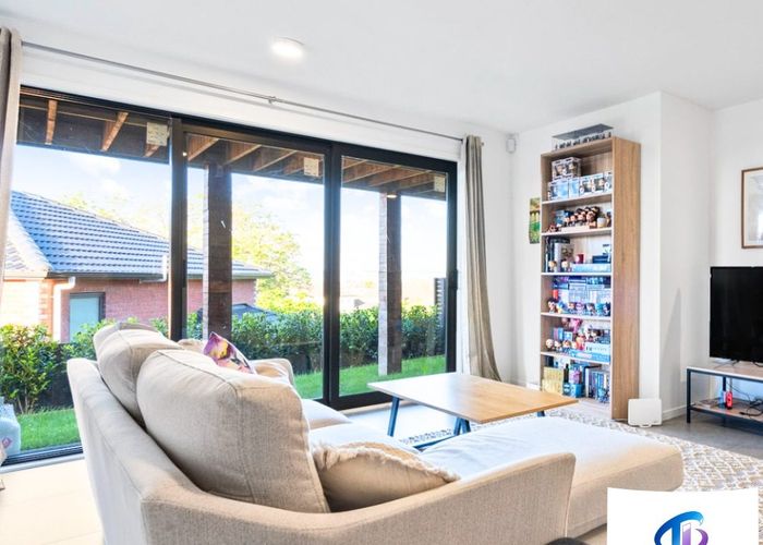  at 13A Bartells Drive, Goodwood Heights, Manukau City, Auckland