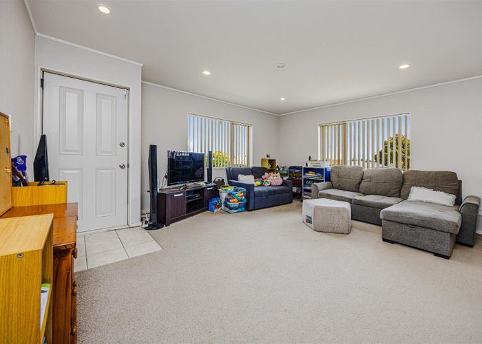  at 4 Ksenia Drive, Flat Bush, Manukau City, Auckland