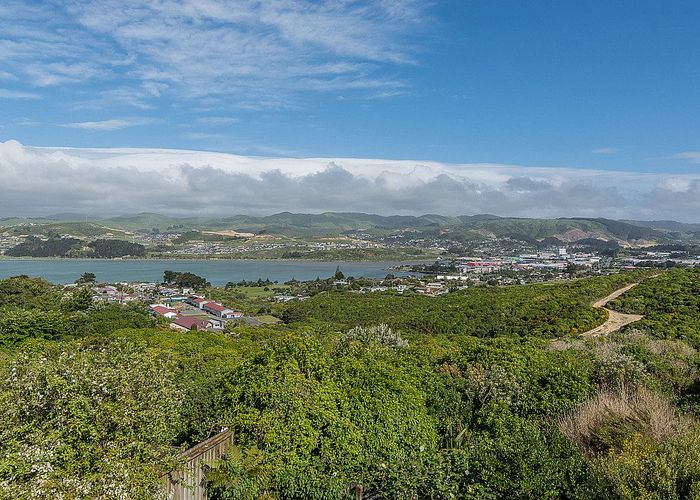  at 12B Whenua View, Titahi Bay, Porirua, Wellington