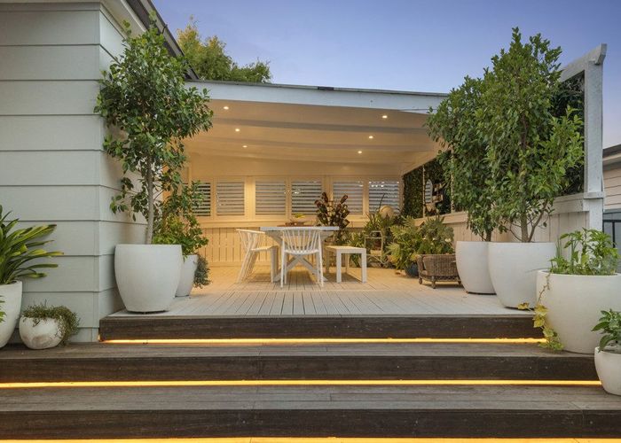  at 9 Ranch Avenue, Beach Haven, Auckland
