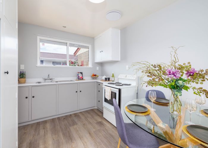  at 2/24 Longfellow Street, Sydenham, Christchurch
