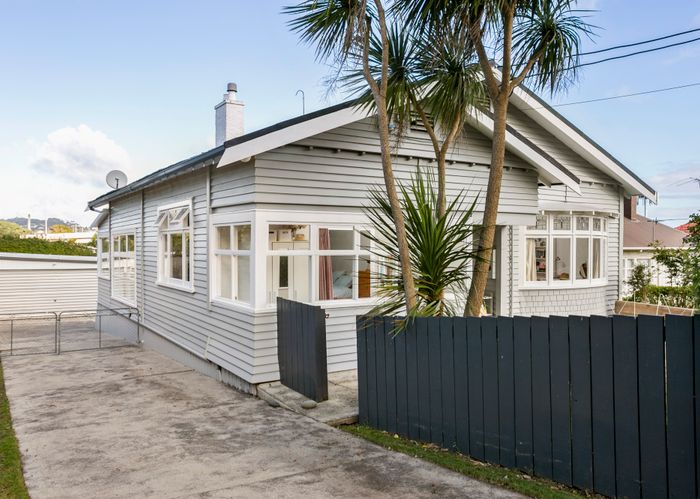  at 48 Alberta Street, Point Chevalier, Auckland