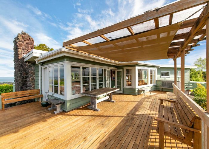  at 202 Scenic Drive, Titirangi, Auckland