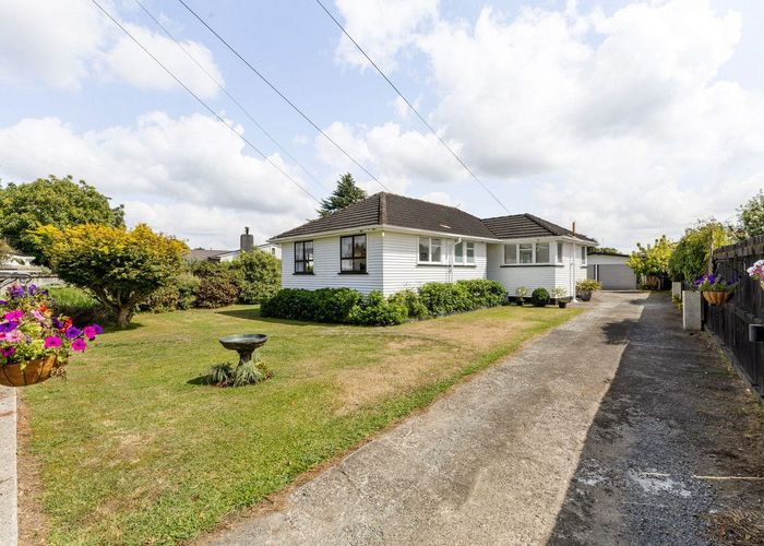  at 142 King Street, Cambridge, Cambridge