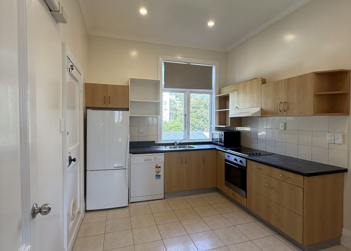 at 3/13 Brougham St, Mount Victoria, Wellington, Wellington
