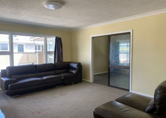  at 30 Coniston Avenue, Ilam, Christchurch City, Canterbury