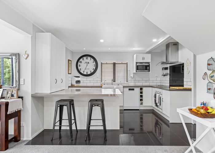  at 28 Donald Street, Stanmore Bay, Rodney, Auckland