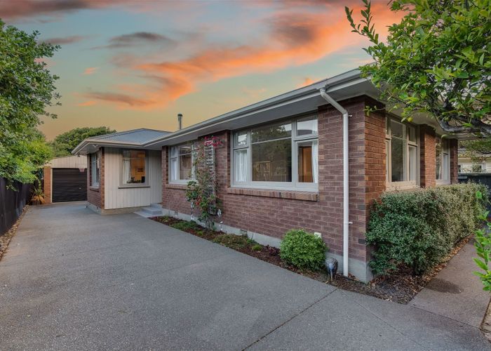  at 67 Wakefield Avenue, Sumner, Christchurch