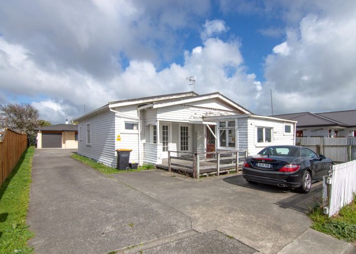  at 516 Tremaine avenue, Takaro, Palmerston North