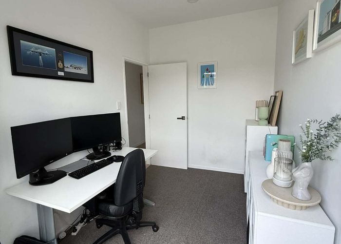  at 8 Berba Lane, Westgate, Waitakere City, Auckland