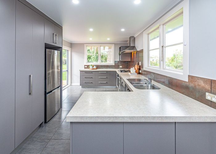  at 15 Windsor Terrace, Durie Hill, Whanganui, Manawatu / Whanganui