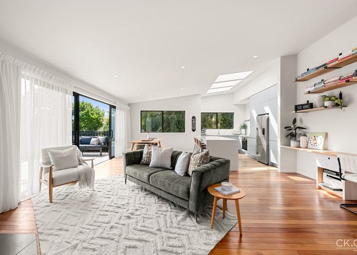  at 12D Chatsworth Road, Silverstream, Upper Hutt, Wellington