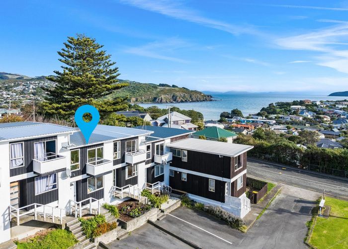  at 5/12 Thornley Street, TITAHI BAY, Porirua