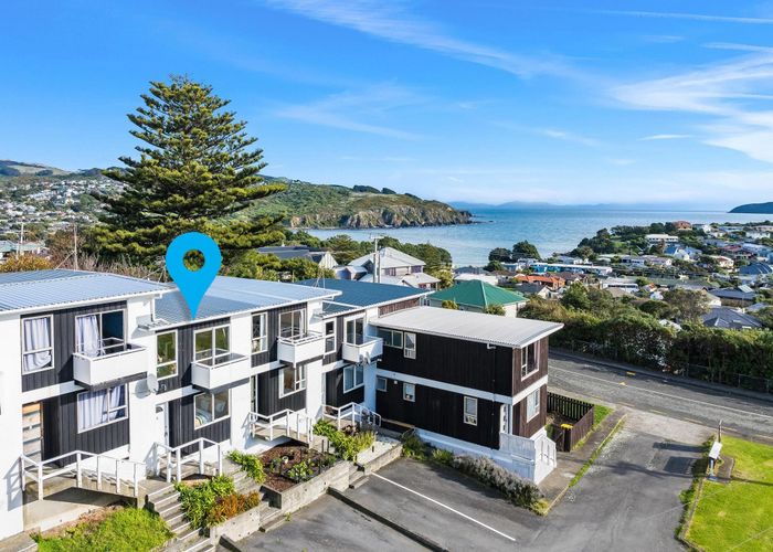  at 5/12 Thornley Street, Titahi Bay, Porirua, Wellington