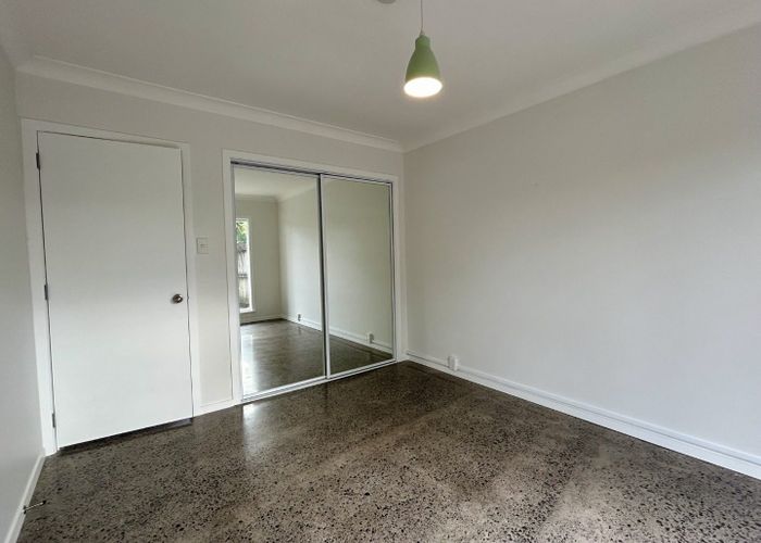  at 4/16 Lancing Road, Sandringham, Auckland