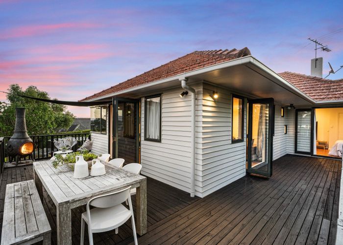  at 28 Inglewood Street, Wai O Taiki Bay, Auckland