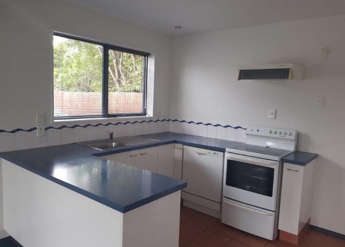  at 8a Bass Street, Woolston, Christchurch City, Canterbury