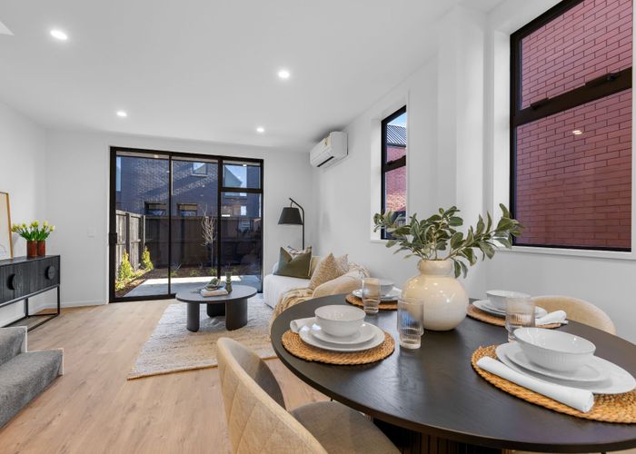  at 5/5 Donald Place, Merivale, Christchurch City, Canterbury