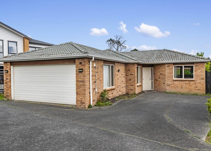 at 38 Pitt Avenue, Clendon Park, Manukau City, Auckland