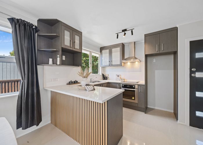  at 14 Claymore Street, Manurewa, Manukau City, Auckland