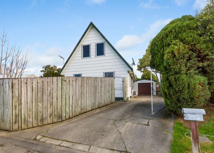  at 30B Newton Place, Westbrook, Palmerston North