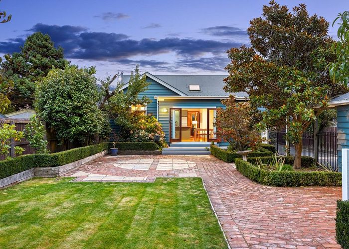  at 84 St Martins Road, St. Martins, Christchurch City, Canterbury