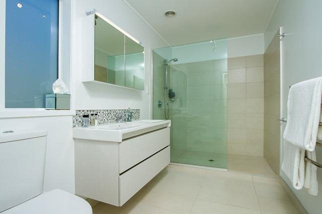  at 1/44 Richmond Avenue, Northcote Point, North Shore City, Auckland