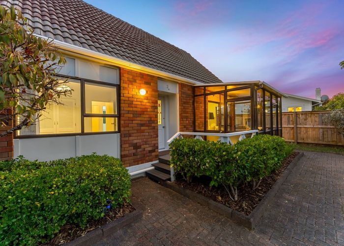  at 3/5A Tobruk Crescent, Milford, North Shore City, Auckland