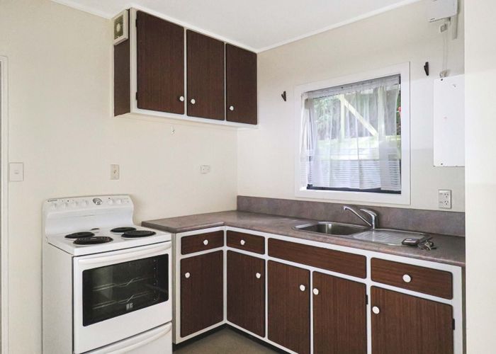  at 4/7 Raroa Road, Kelburn, Wellington