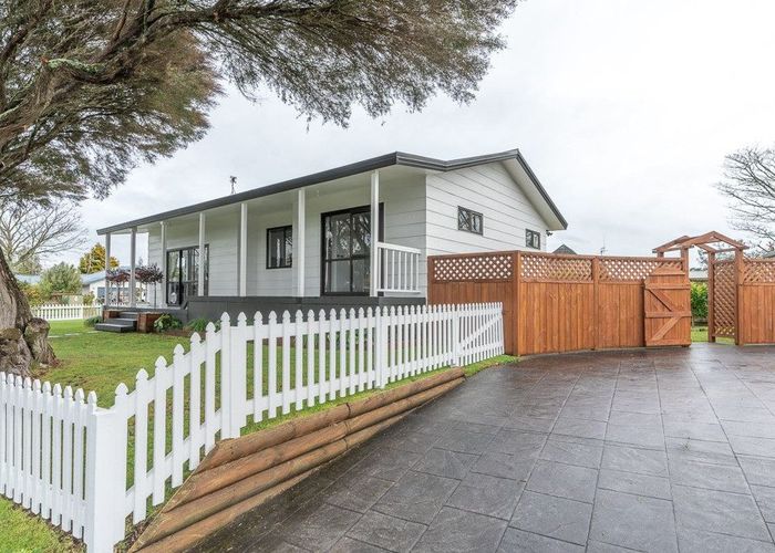  at 1 Raleigh Avenue, Fairview Downs, Hamilton