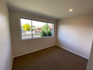  at 4/54 Seabrook Avenue, New Lynn, Waitakere City, Auckland