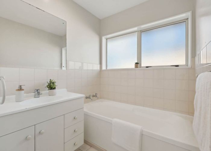  at 1/234A Penrose Road, Mount Wellington, Auckland City, Auckland