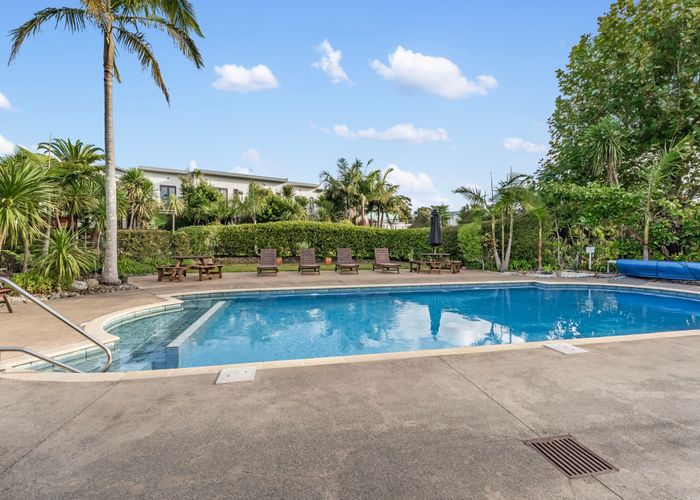  at 46/92 Bush Road, Albany, North Shore City, Auckland