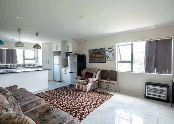  at 11B Lochinver Road, Papatoetoe, Manukau City, Auckland