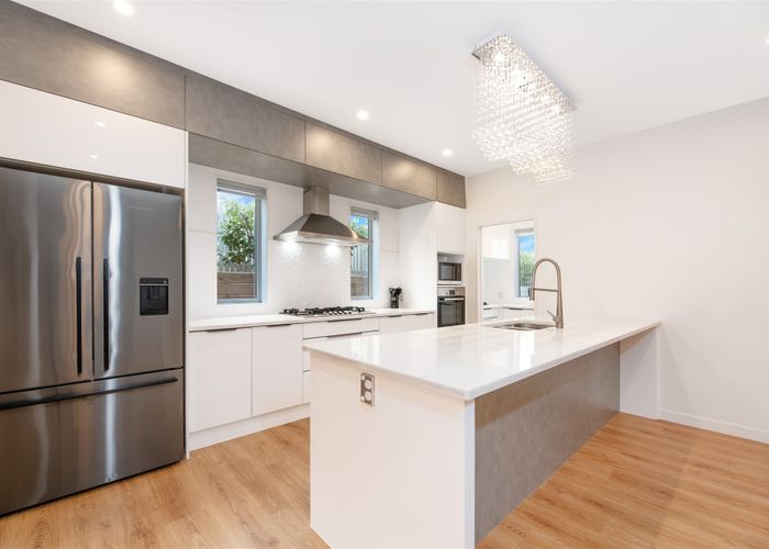  at 1A Waitaki Street, Sunnyvale, Auckland