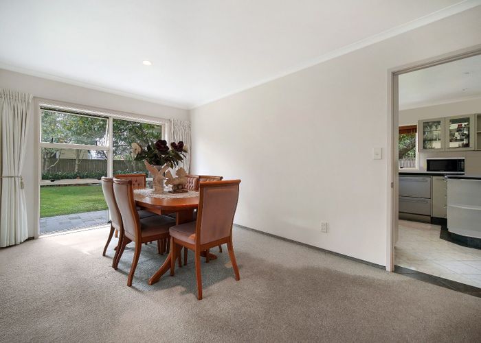  at 27D Swanson Road, Henderson, Waitakere City, Auckland