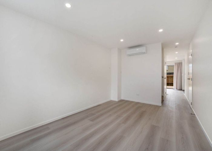  at 6C Waitaki Street, Henderson, Waitakere City, Auckland