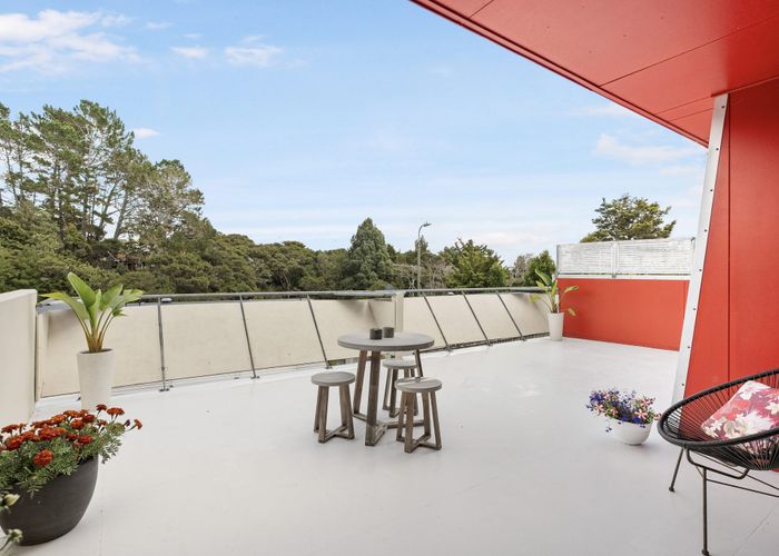  at 4D/20 Ian Marwick Place, Birkenhead, North Shore City, Auckland