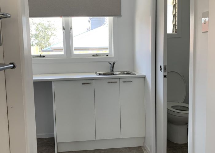  at 11 Knighton Road, Hillcrest, Hamilton