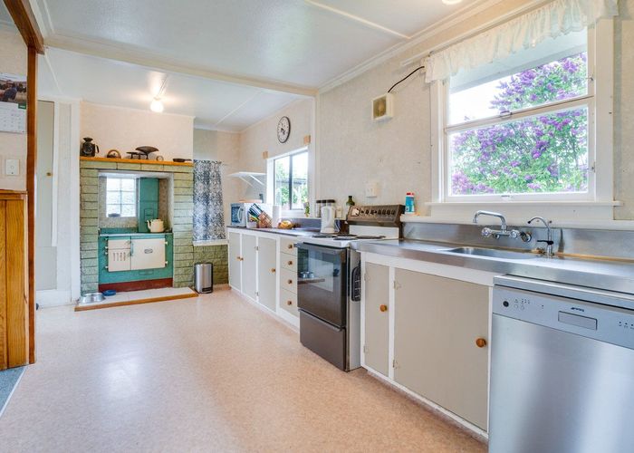  at 8A Sutherland Road, Omarama
