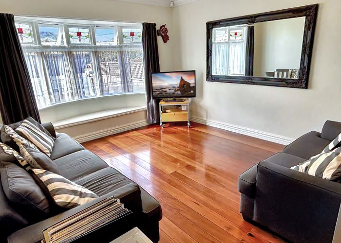  at 43 Tauhinu Road, Miramar, Wellington, Wellington