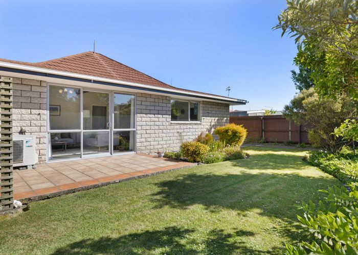  at 2/99 St Martins Road, St. Martins, Christchurch City, Canterbury
