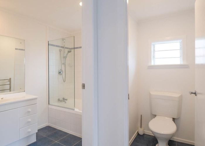  at 63 Knights Road, Rothesay Bay, North Shore City, Auckland