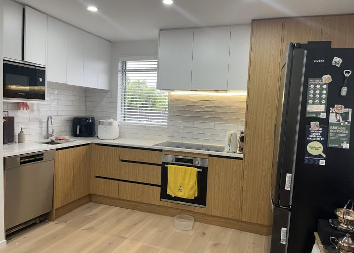  at 48a Lyttelton Avenue, Forrest Hill, North Shore City, Auckland