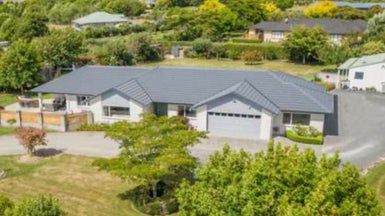  at 6 Arete LANE, Levin, Levin