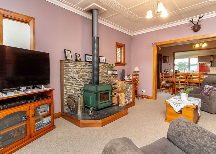  at 102 Preston Crescent, Belleknowes, Dunedin