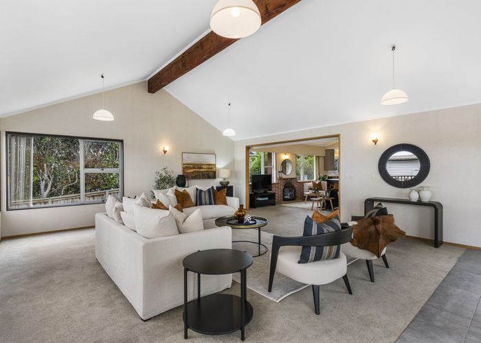  at 29 Braemar Road, Castor Bay, Auckland