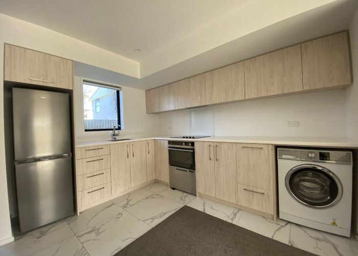  at 5/550 Barbadoes Street, Edgeware, Christchurch